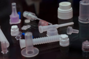 hot runner systems in medical injection molding