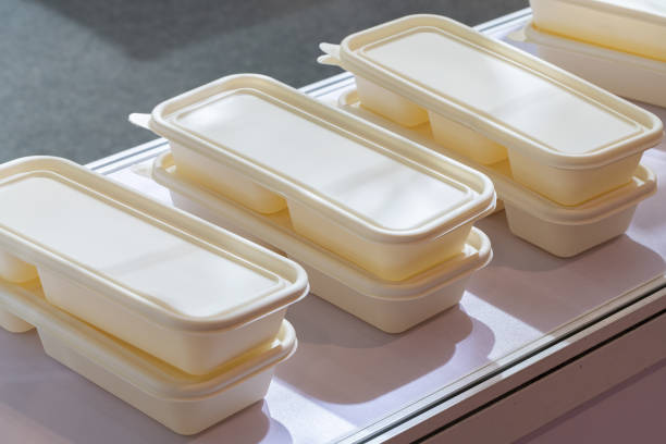 reusable plastic platter