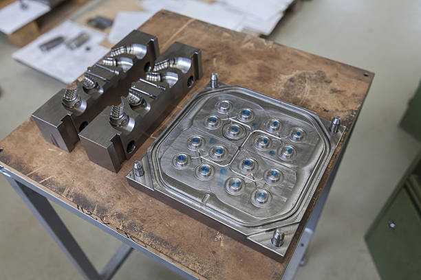 multi-cavity injection mold