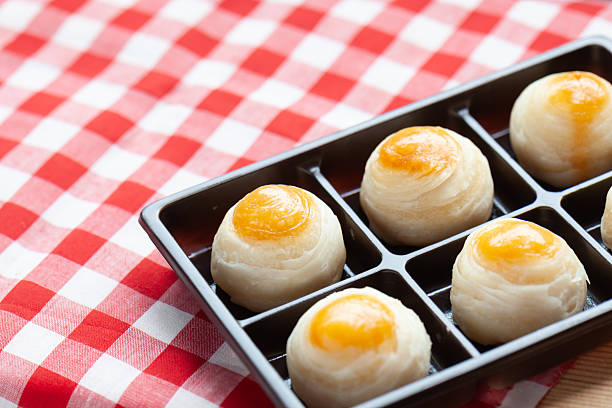 custom plastic mooncake trays